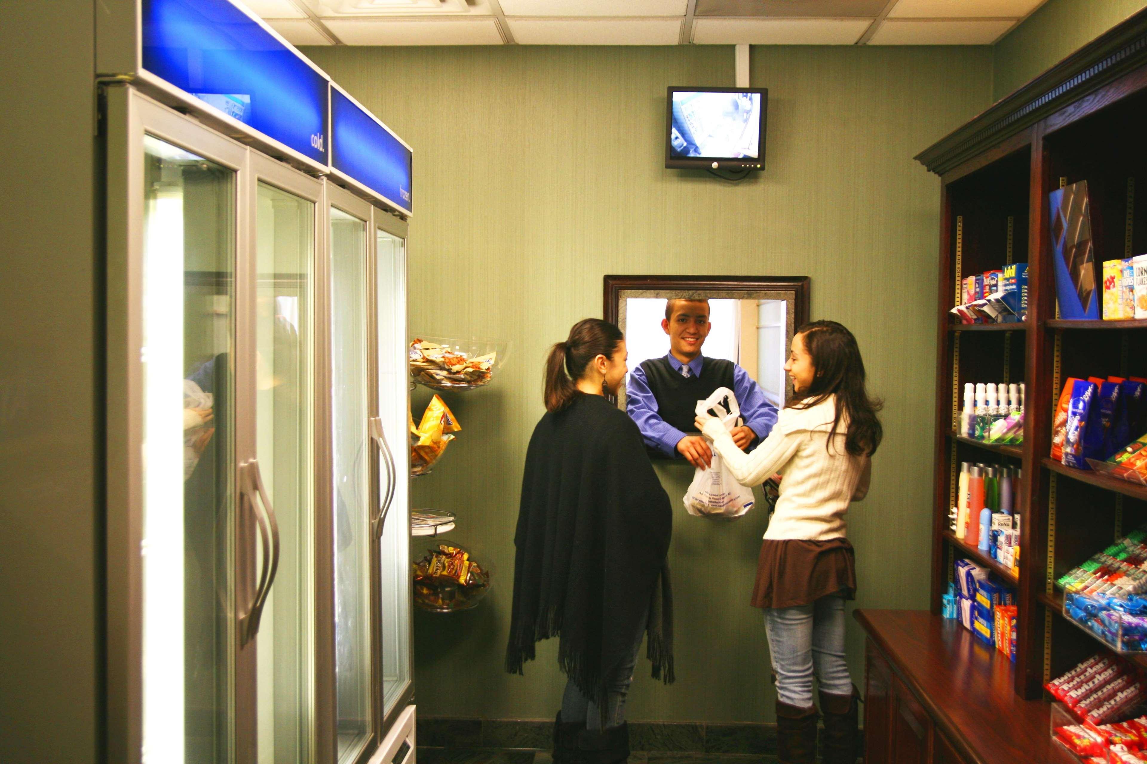 Hampton Inn & Suites Fairfield Феърфийлд Екстериор снимка