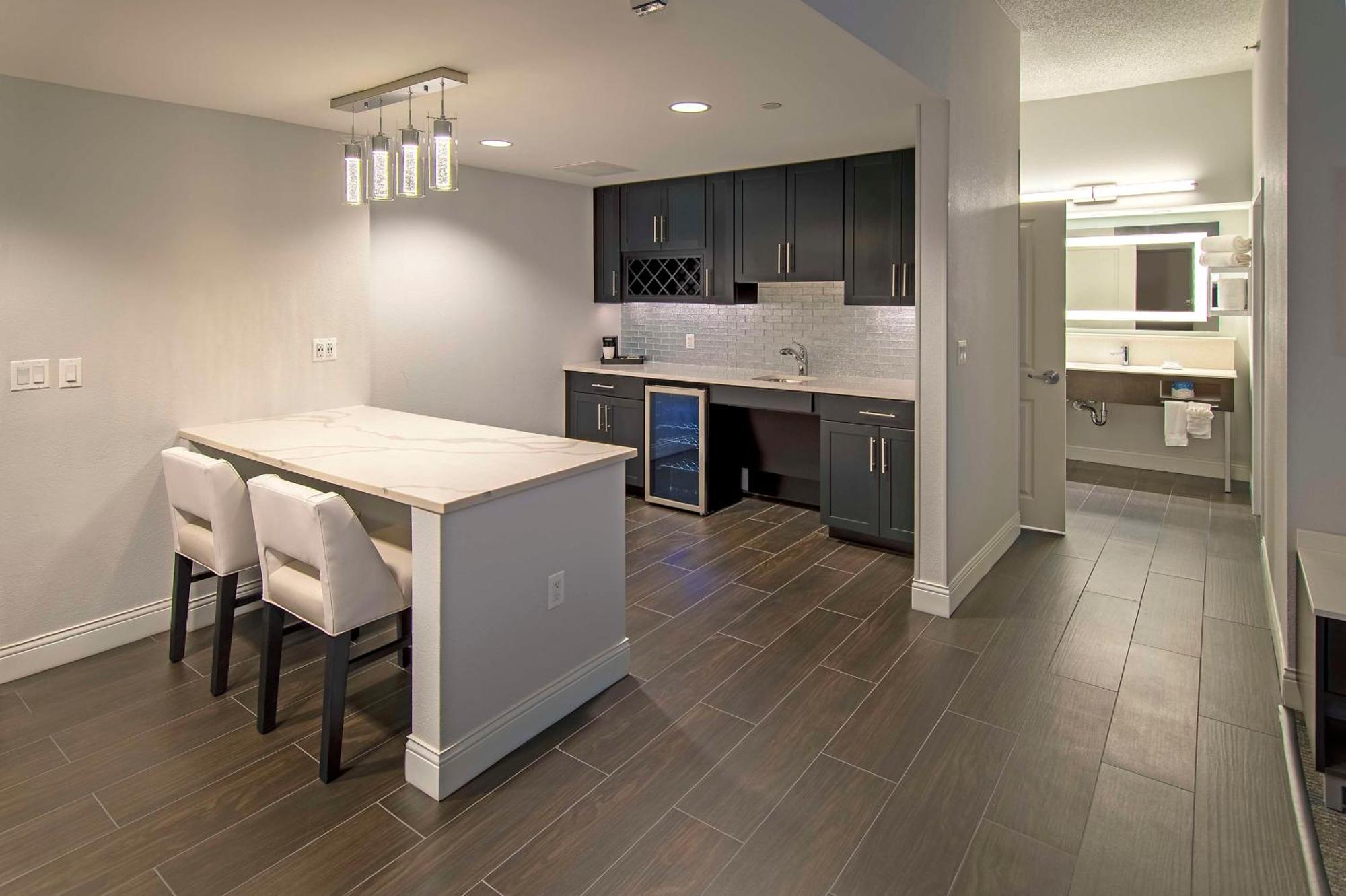 Hampton Inn & Suites Fairfield Феърфийлд Екстериор снимка