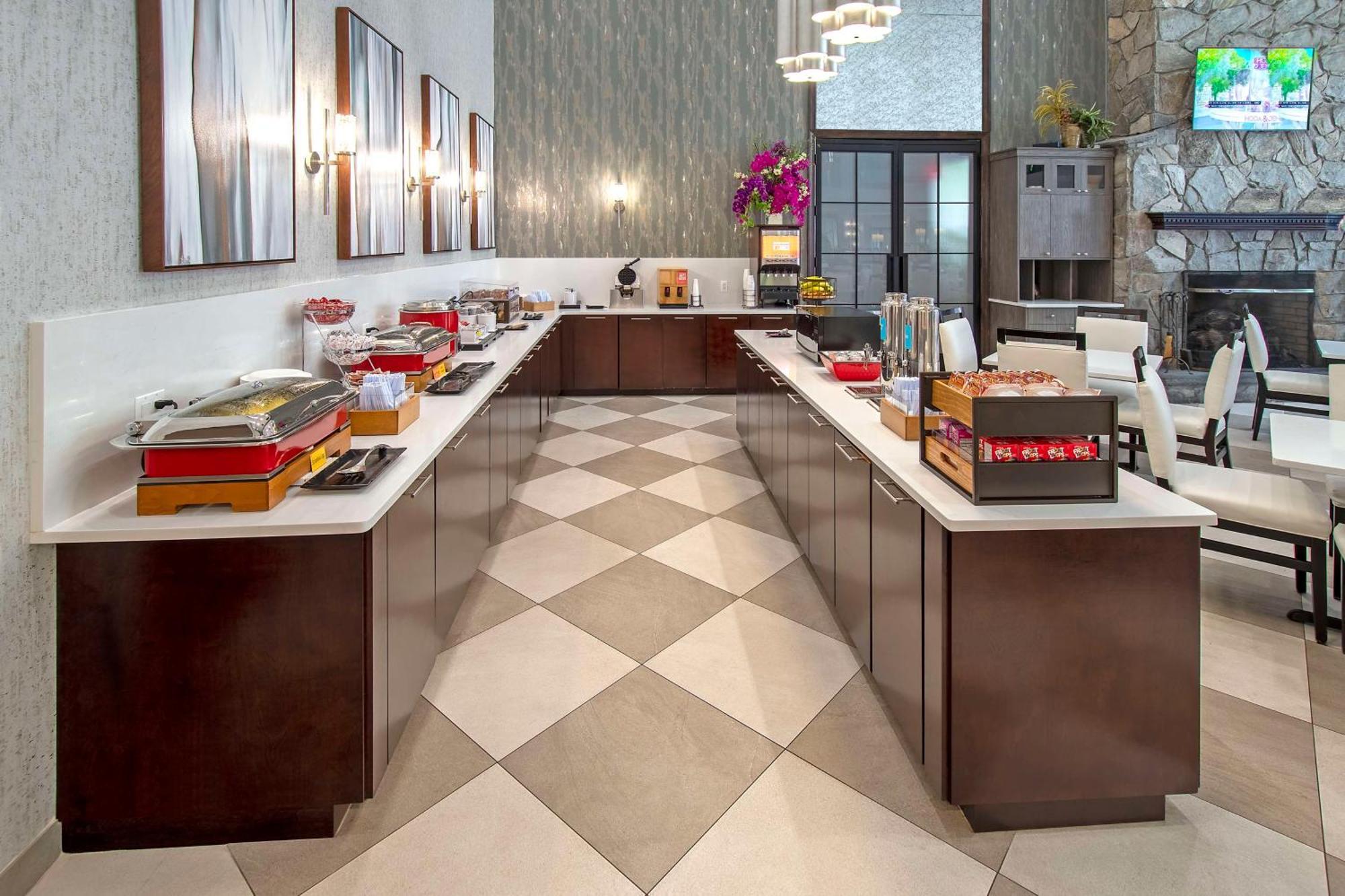 Hampton Inn & Suites Fairfield Феърфийлд Екстериор снимка