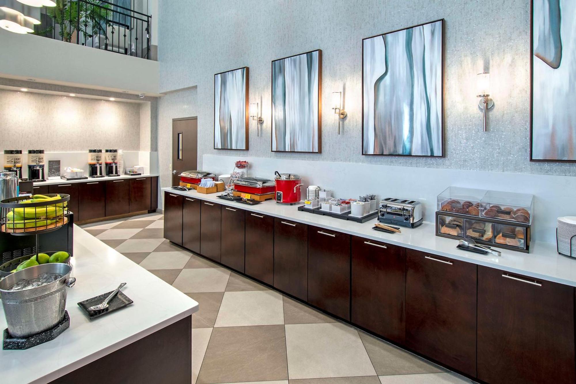 Hampton Inn & Suites Fairfield Феърфийлд Екстериор снимка